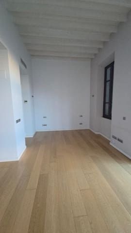 1 bedroom Flat for rent in Cort, Palma de Mallorca with garage - € 1,500 (Ref: 9340397)