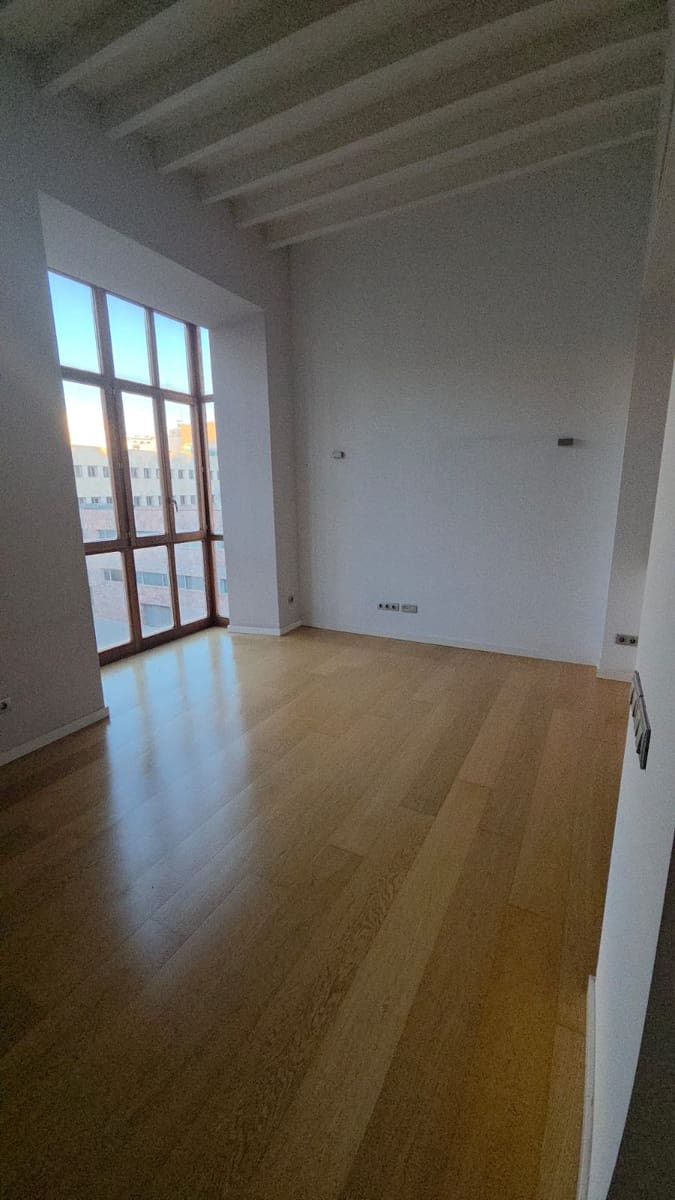 1 bedroom Flat for rent in Palma de Mallorca with garage - € 1,500 (Ref: 9340397)