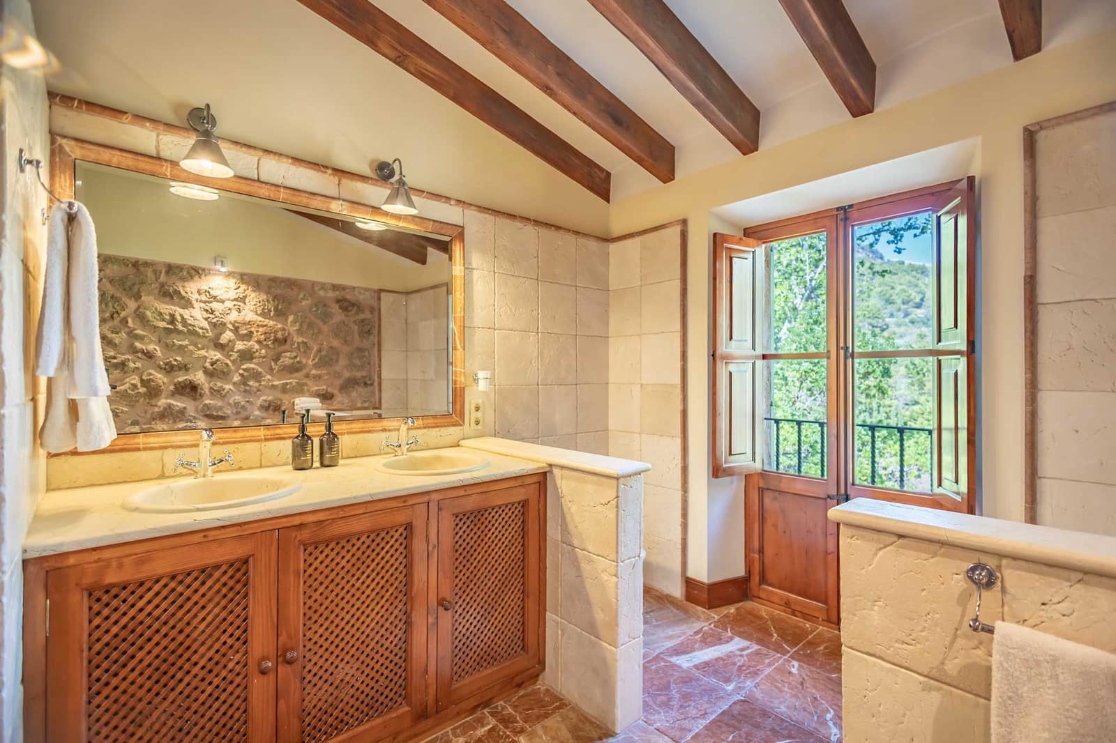 4 sovrum Finca/Hus på landet att hyra i Valldemosa med garage - 15 000 € (Ref: 9348732)