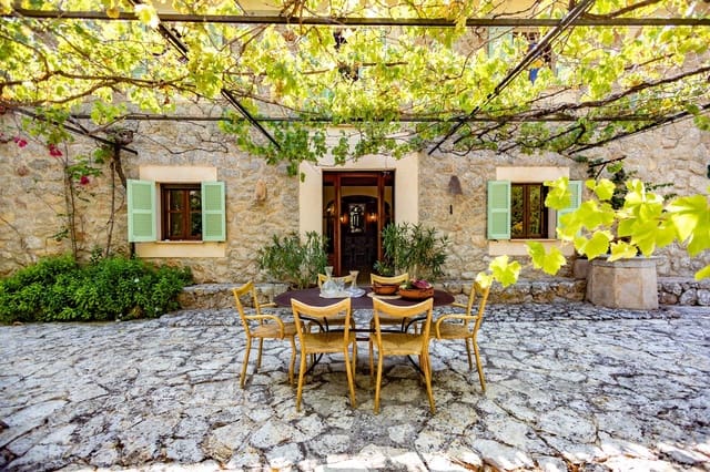 4 sovrum Finca/Hus på landet att hyra i Valldemosa med garage - 15 000 € (Ref: 9348732)