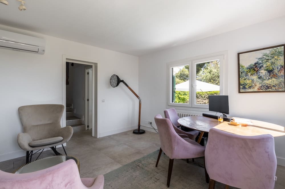 4 bedroom Villa for sale in Genova with pool garage - € 2,300,000 (Ref: 9400214)