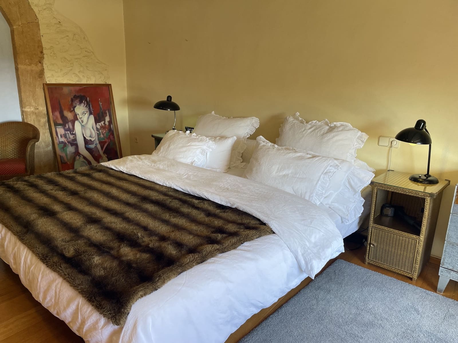 3 bedroom Villa for sale in Llucmajor with pool garage - € 1,995,000 (Ref: 9400216)