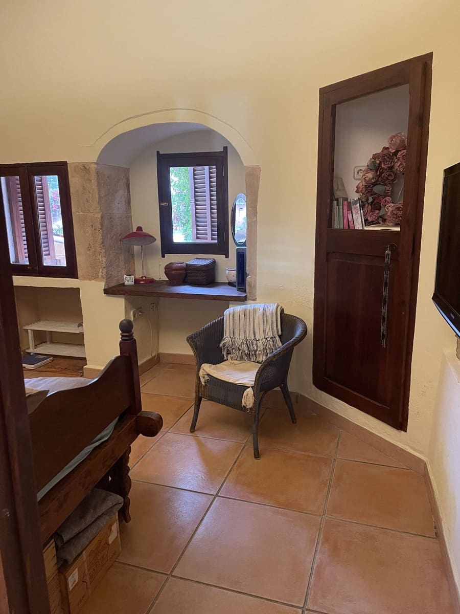 3 bedroom Villa for sale in Llucmajor with pool garage - € 1,995,000 (Ref: 9400216)