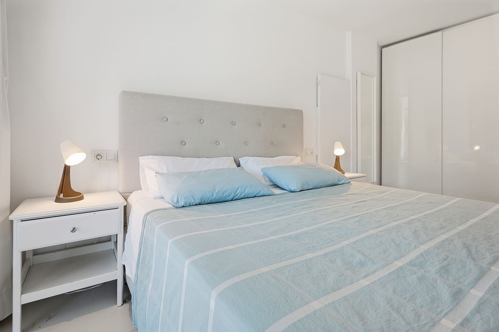 3 bedroom Flat for sale in Portals Nous with pool - € 749,000 (Ref: 9400218)