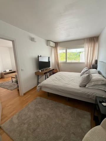 2 bedroom Flat for rent in Cala Vinyes / Cala Vinyas / Cala Viñas, Calvià with pool garage - € 1,820 (Ref: 9400220)