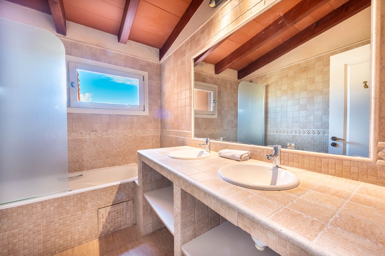 5 soveværelse Villa til salg i Calvia med garage - € 998.000 (Ref: 9405920)