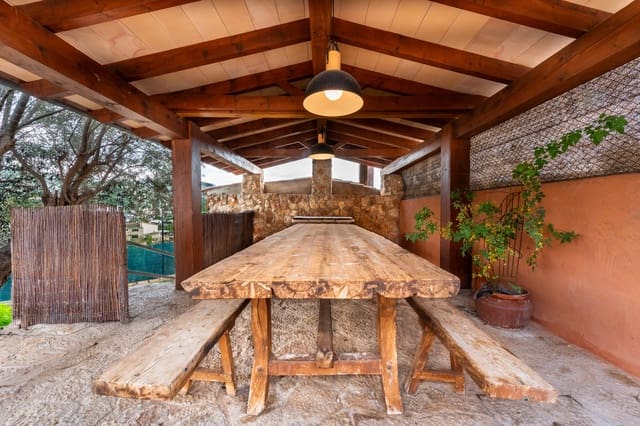 5 soveværelse Villa til salg i Calvià Pueblo, Calvià med garage - € 998.000 (Ref: 9405920)