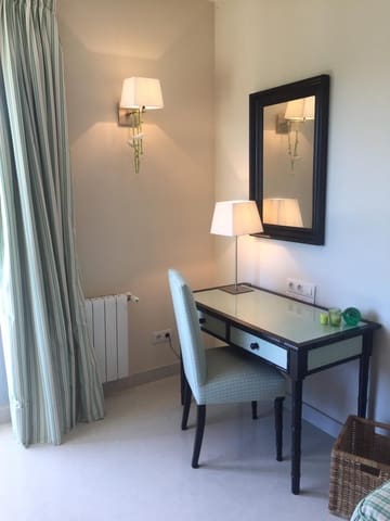 Ático de 3 habitaciones en Sol de Mallorca, Calvià en alquiler con piscina garaje - 3.200 € (Ref: 9450400)