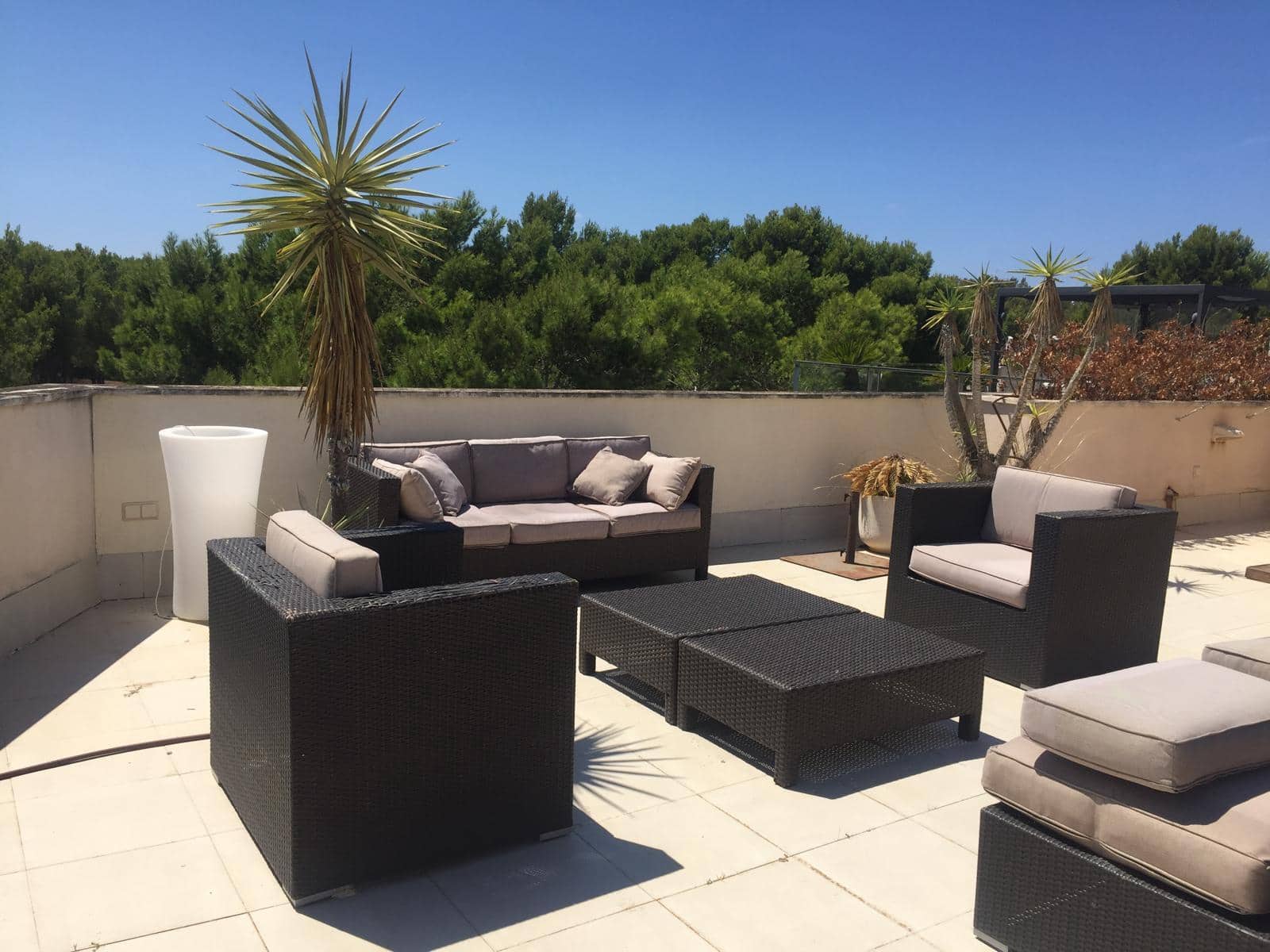 3 makuuhuone Kattohuoneisto vuokrattavana paikassa Sol de Mallorca mukana uima-altaan 
autotalli - 3 200 € (Ref: 9450400)