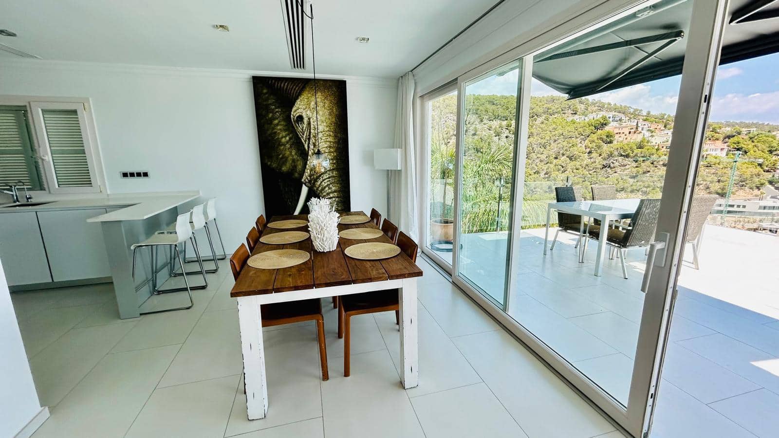 4 bedroom Villa for rent in Costa d'en Blanes with pool garage - € 9,700 (Ref: 9506347)