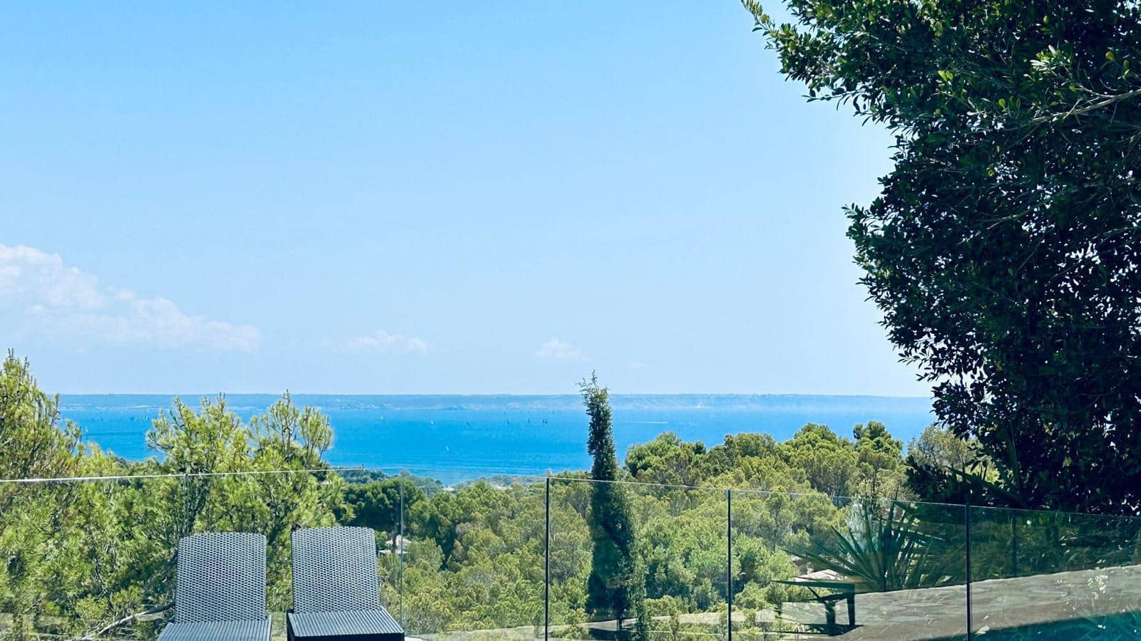 4 bedroom Villa for rent in Costa d'en Blanes with pool garage - € 9,700 (Ref: 9506347)