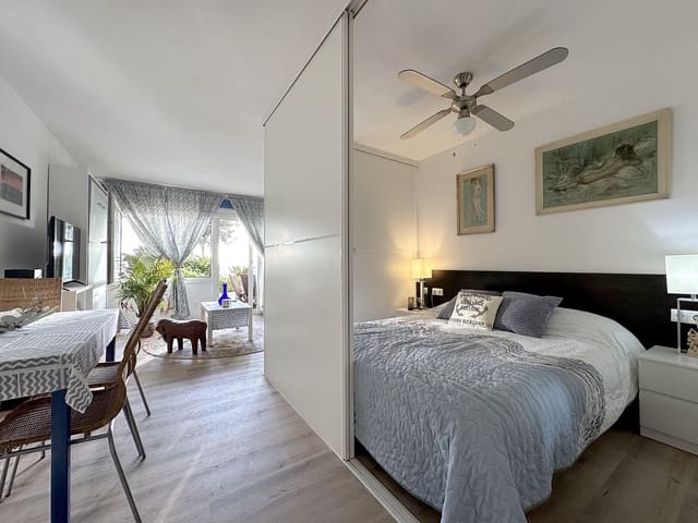 1 bedroom Flat for rent in Costa de la Calma, Calvià with pool - € 1,000 (Ref: 9506350)