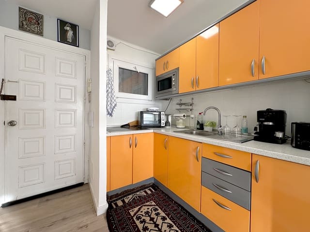 1 bedroom Flat for rent in Costa de la Calma, Calvià with pool - € 1,000 (Ref: 9506350)