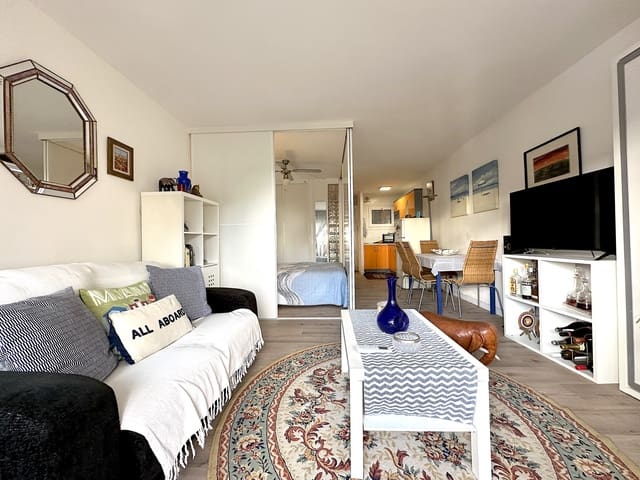 1 bedroom Flat for rent in Costa de la Calma, Calvià with pool - € 1,000 (Ref: 9506350)