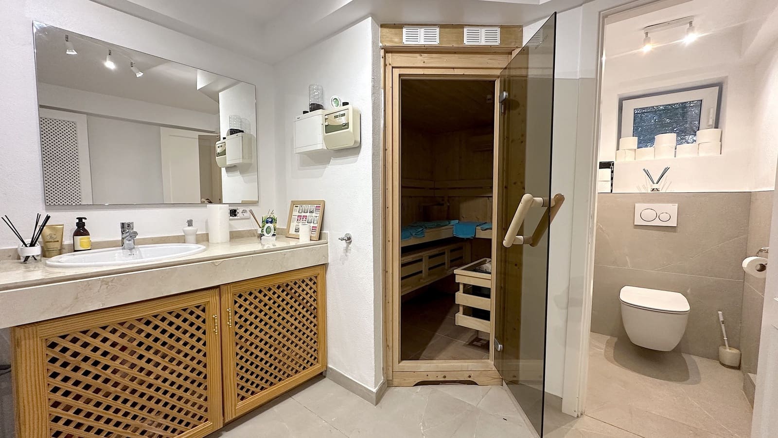 Chalet de 4 habitaciones en Costa de la Calma en venta con piscina garaje - 1.980.000 € (Ref: 9630617)