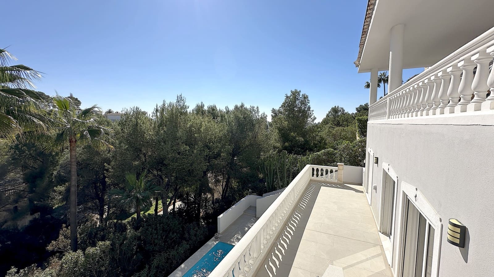 Chalet de 4 habitaciones en Costa de la Calma en venta con piscina garaje - 1.980.000 € (Ref: 9630617)