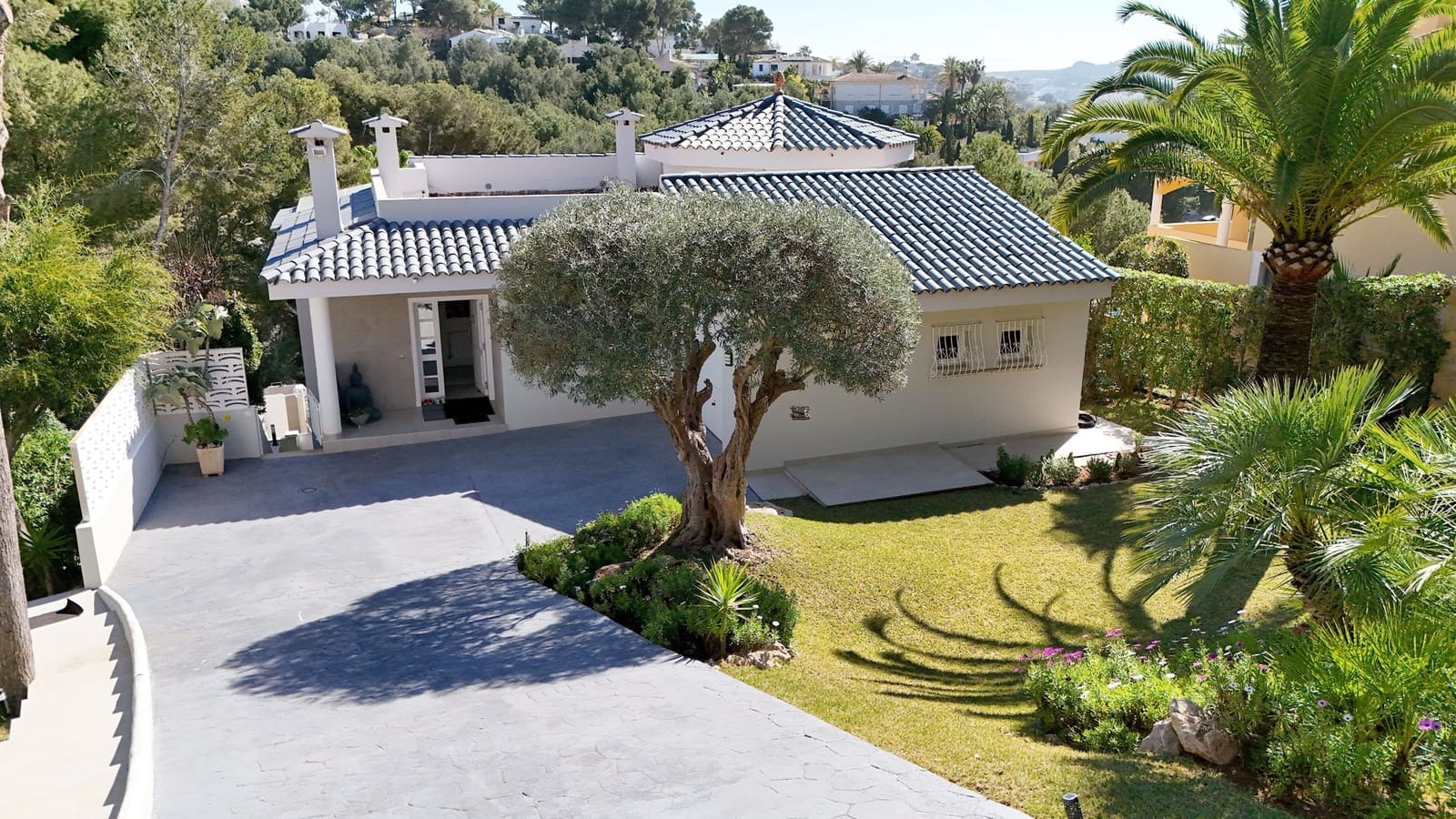 Chalet de 4 habitaciones en Costa de la Calma en venta con piscina garaje - 1.980.000 € (Ref: 9630617)