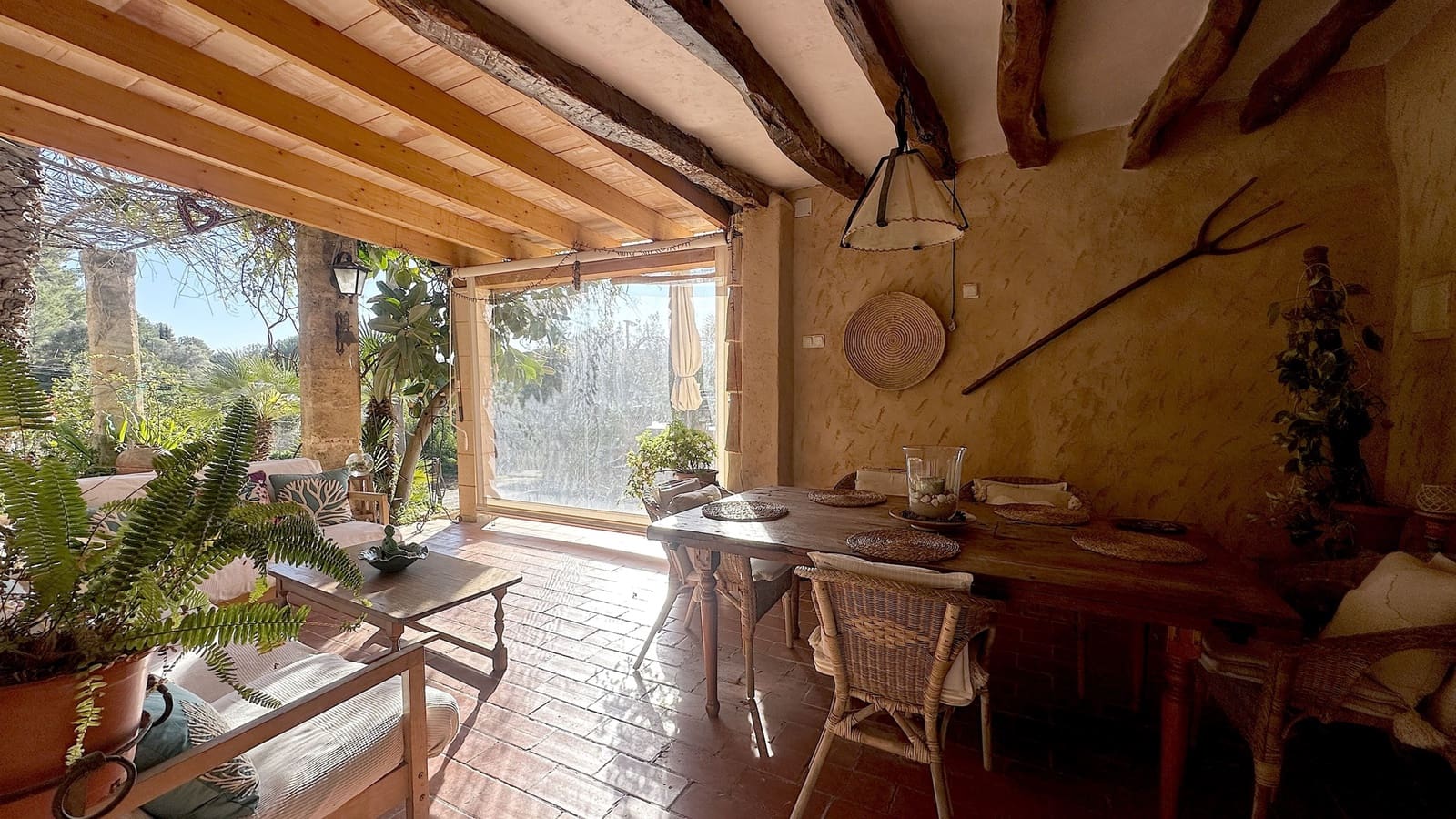 3 bedroom Finca/Country House for sale in Andratx with garage - € 1,325,000 (Ref: 9646304)