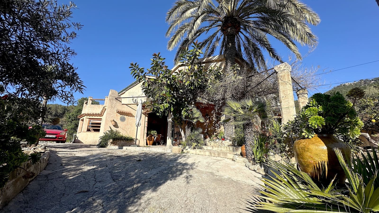 3 bedroom Finca/Country House for sale in Andratx with garage - € 1,325,000 (Ref: 9646304)
