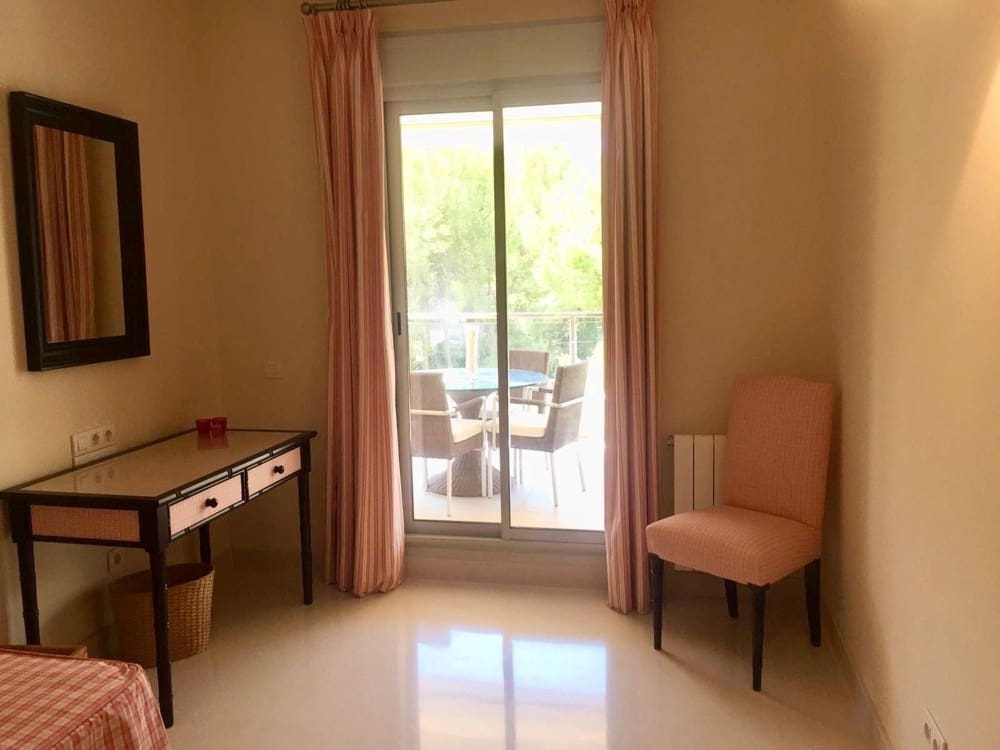 3 makuuhuone Kattohuoneisto vuokrattavana paikassa Sol de Mallorca mukana uima-altaan 
autotalli - 3 200 € (Ref: 9816652)