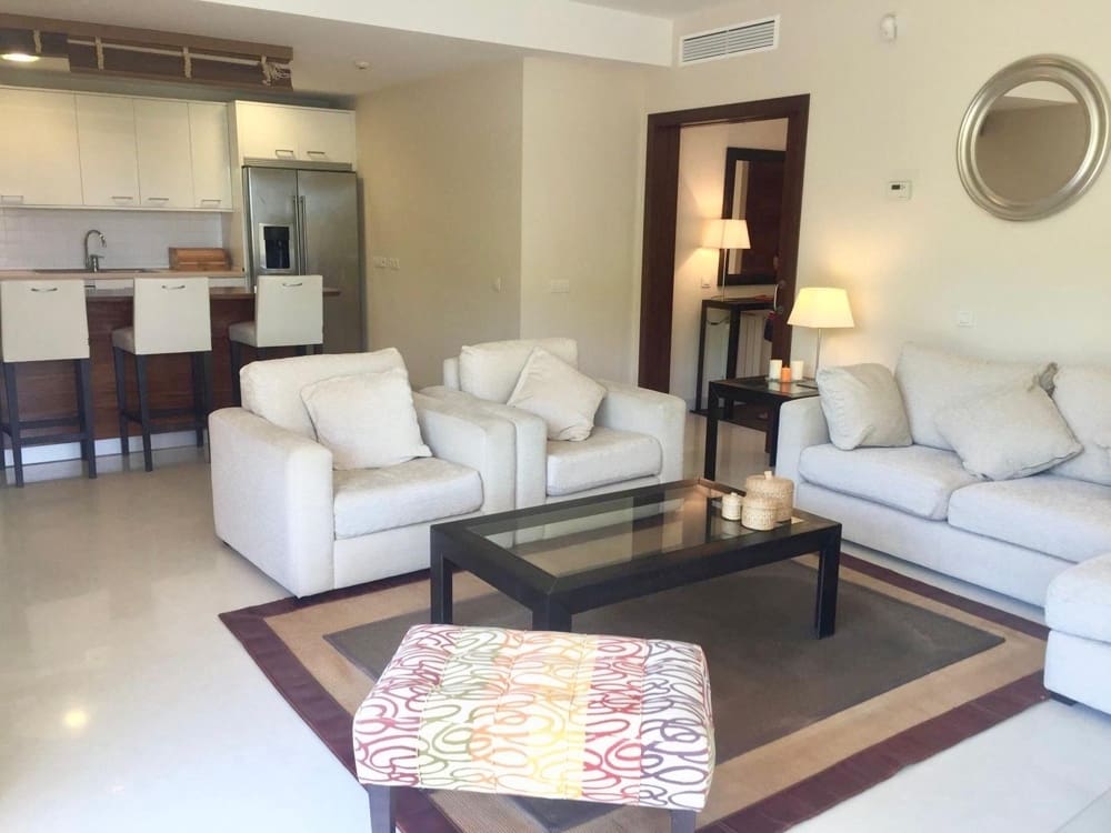 3 makuuhuone Kattohuoneisto vuokrattavana paikassa Sol de Mallorca mukana uima-altaan 
autotalli - 3 200 € (Ref: 9816652)