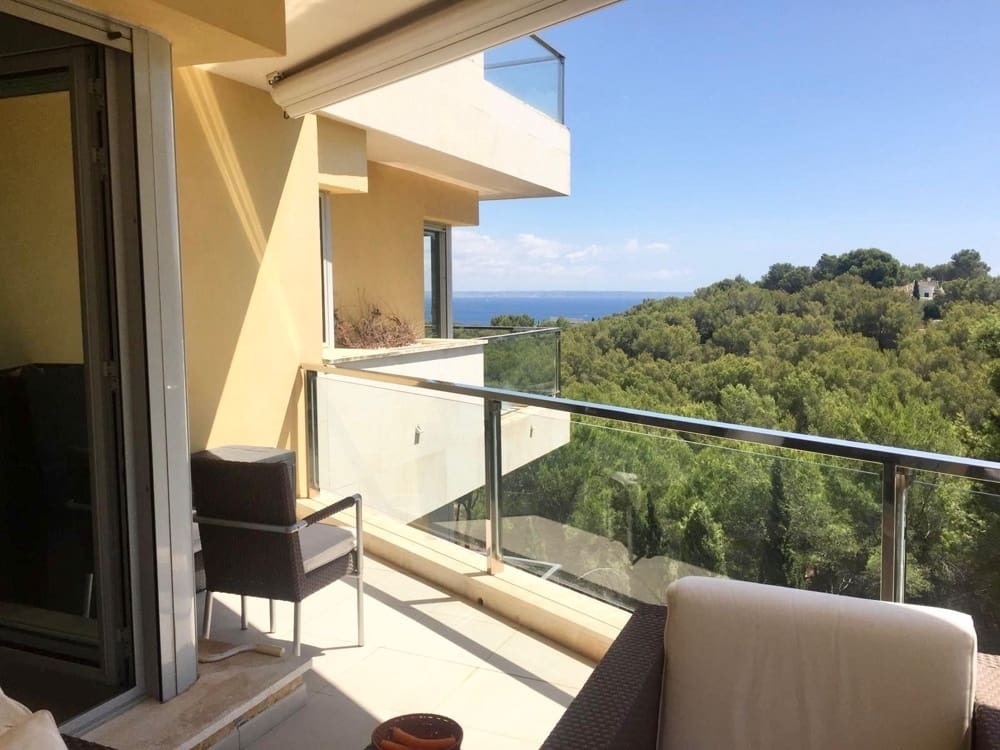 3 makuuhuone Kattohuoneisto vuokrattavana paikassa Sol de Mallorca mukana uima-altaan 
autotalli - 3 200 € (Ref: 9816652)