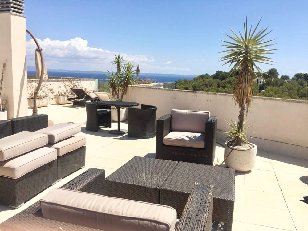 3 makuuhuone Kattohuoneisto vuokrattavana paikassa Sol de Mallorca mukana uima-altaan 
autotalli - 3 200 € (Ref: 9816652)