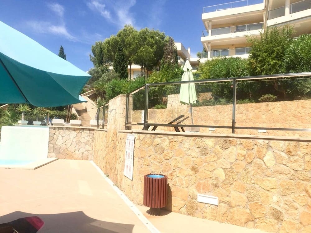 3 makuuhuone Kattohuoneisto vuokrattavana paikassa Sol de Mallorca mukana uima-altaan 
autotalli - 3 200 € (Ref: 9816652)