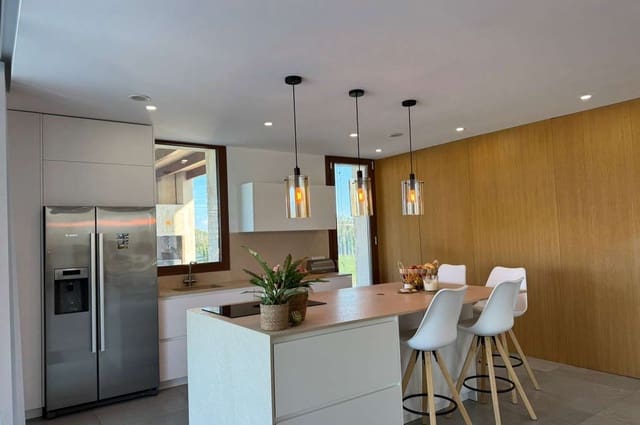 3 soveværelse Villa til leje i Alcúdia med swimmingpool - € 15.000 (Ref: 9819642)