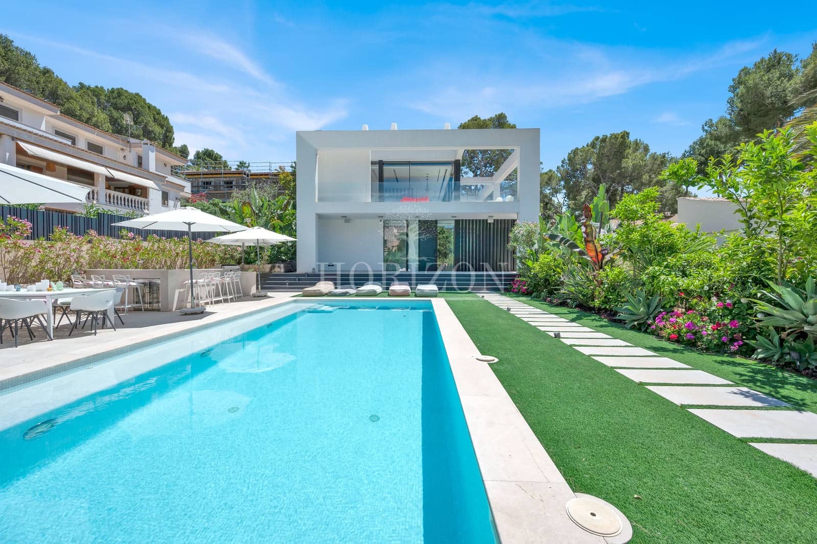 5 soveværelse Villa til salg i Bendinat med swimmingpool garage - € 6.500.000 (Ref: 9858816)