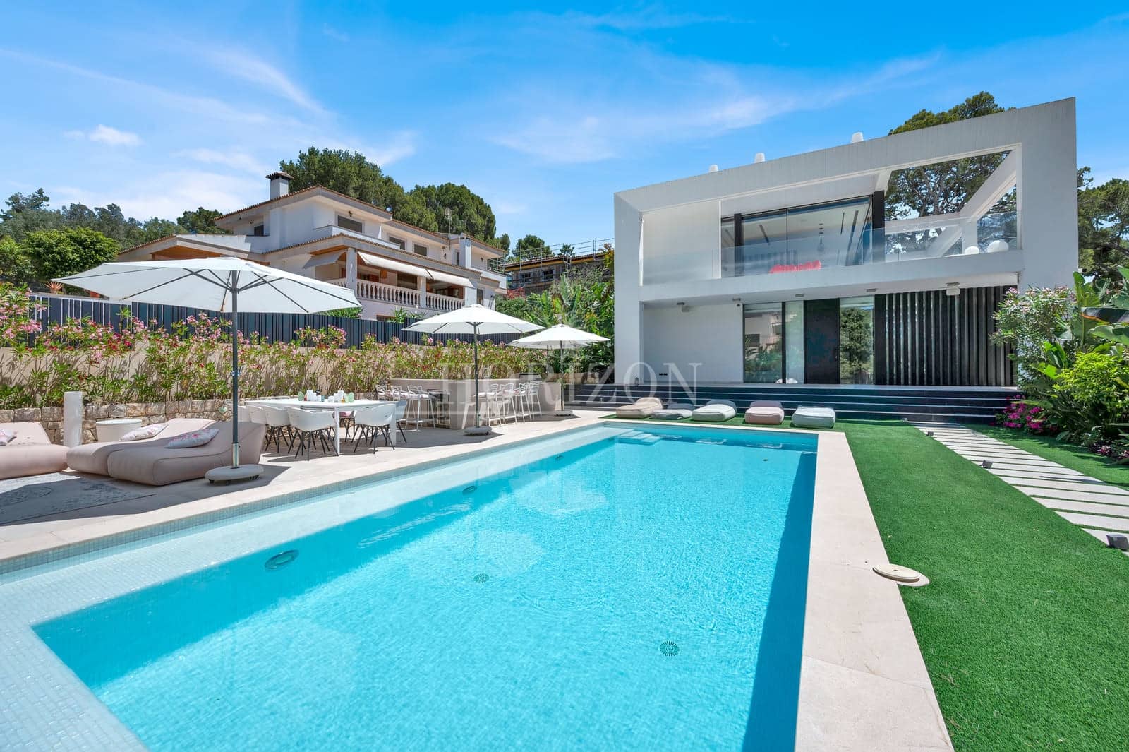 5 soveværelse Villa til salg i Bendinat med swimmingpool garage - € 6.500.000 (Ref: 9858816)
