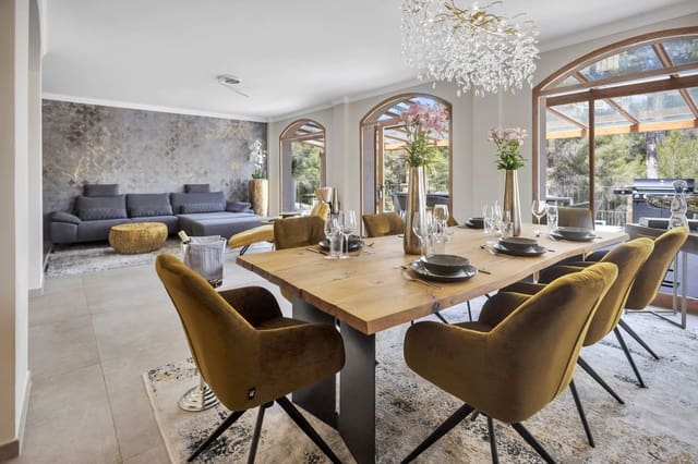 6 camera da letto Villa da affittare in Costa de la Calma, Calvià con piscina garage - 37.800 € (Rif: 9867899)