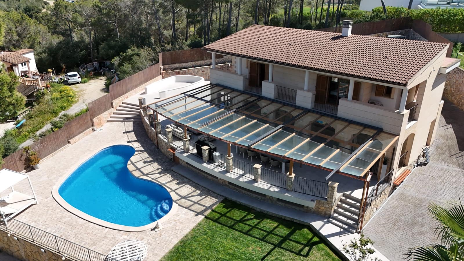 6 bedroom Villa for rent in Costa de la Calma with pool garage - € 37,800 (Ref: 9867899)