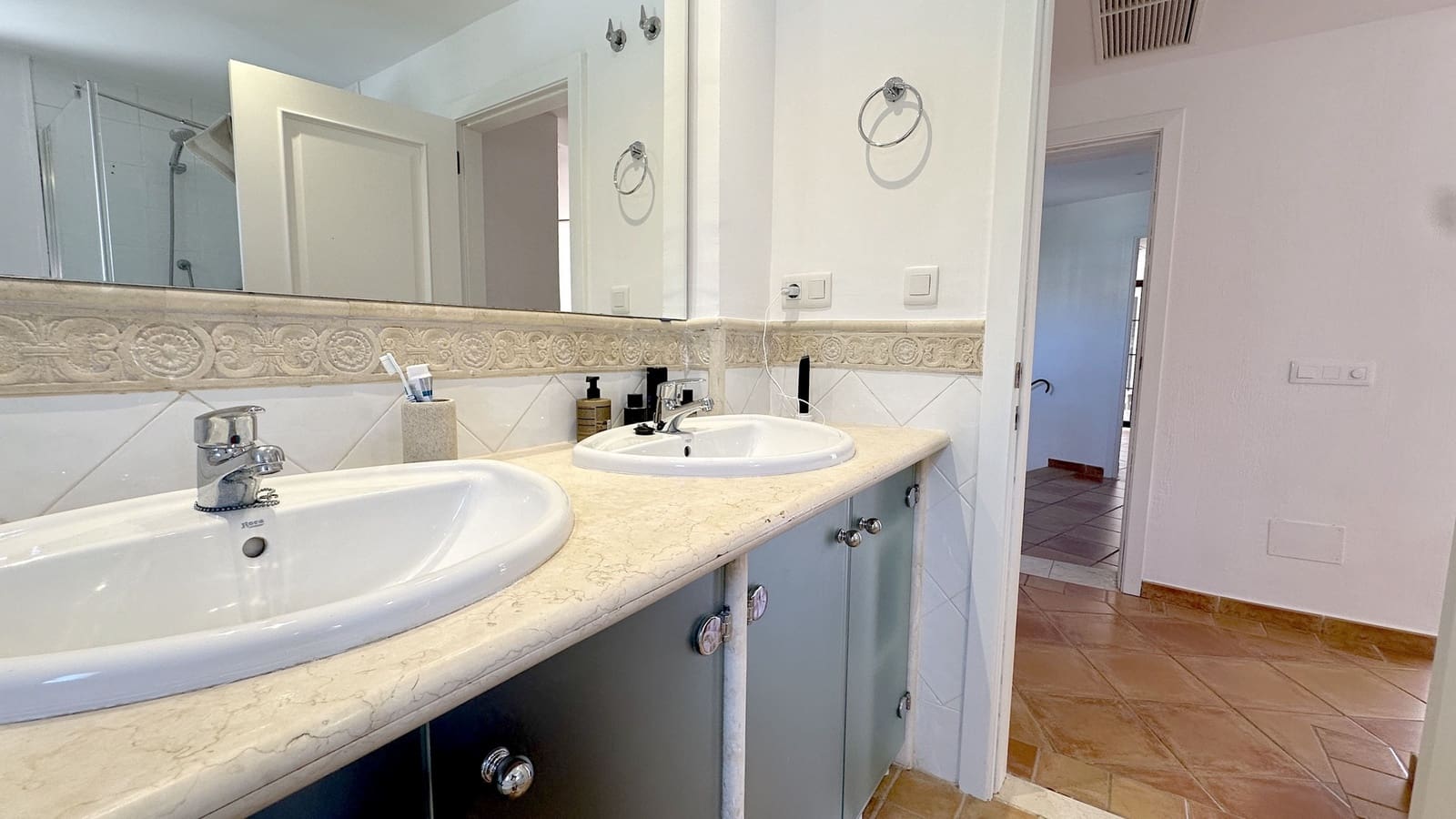 3 sovrum Hus att hyra i El Toro / Port Adriano med pool garage - 4 500 € (Ref: 9915046)