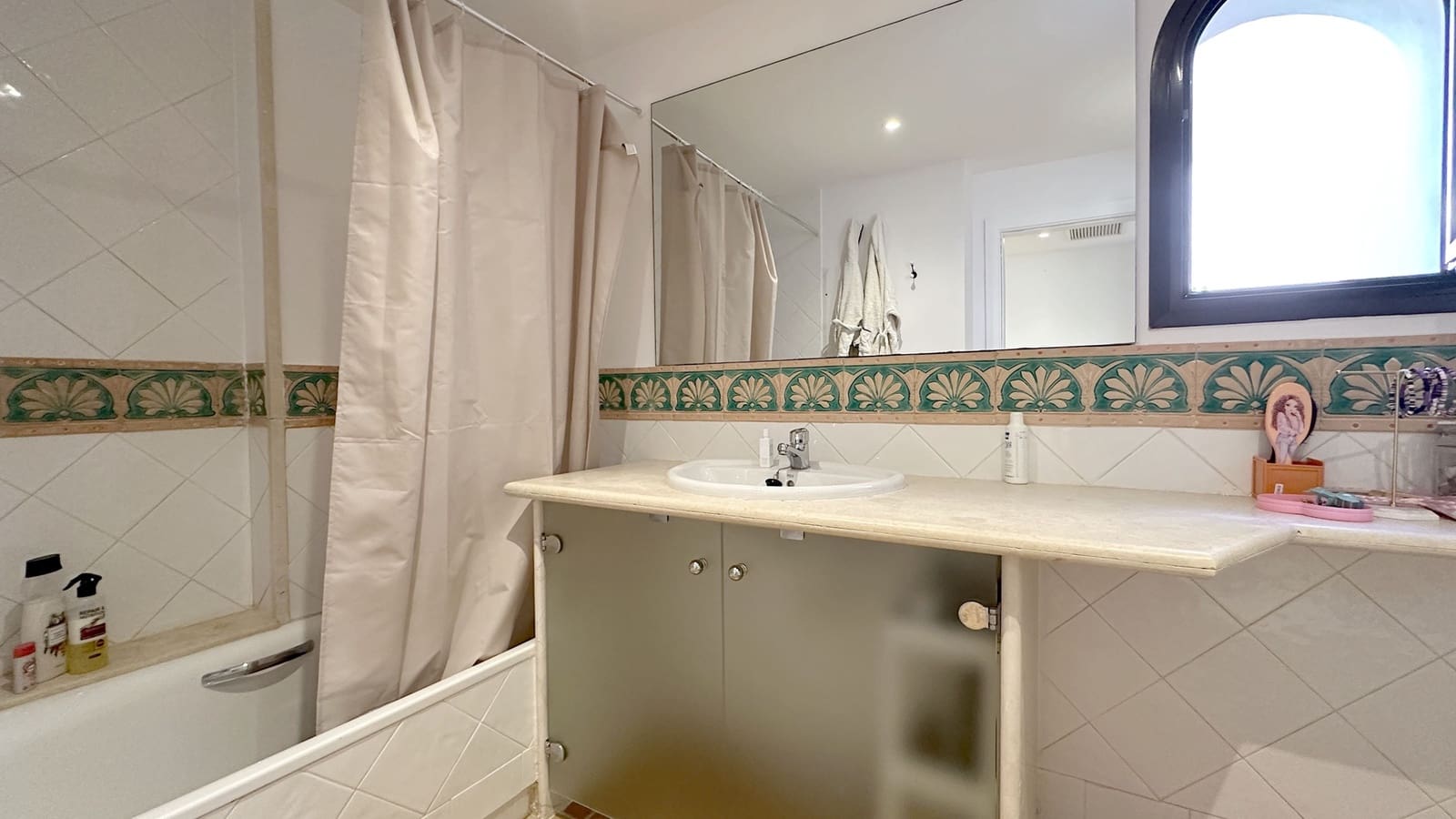 3 sovrum Hus att hyra i El Toro / Port Adriano med pool garage - 4 500 € (Ref: 9915046)