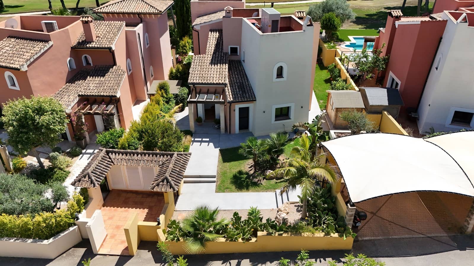 3 sovrum Hus att hyra i El Toro / Port Adriano med pool garage - 4 500 € (Ref: 9915046)