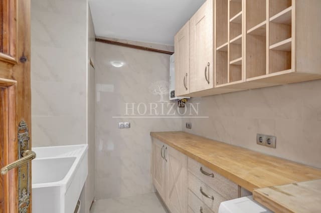 5 makuuhuone Huvila vuokrattavana paikassa Costa d'en Blanes, Calvià mukana uima-altaan 
autotalli - 8 000 € (Ref: 9935162)