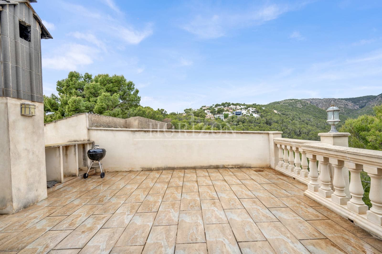 5 makuuhuone Huvila vuokrattavana paikassa Costa d'en Blanes mukana uima-altaan 
autotalli - 8 000 € (Ref: 9935162)
