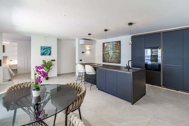 3 soveværelse Lejlighed til salg i Puerto de Andratx, Andratx med swimmingpool garage - € 1.799.000 (Ref: 9941487)