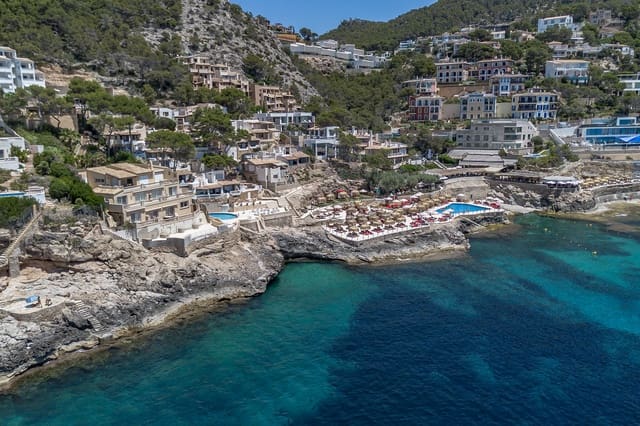 3 soveværelse Lejlighed til salg i Puerto de Andratx, Andratx med swimmingpool garage - € 1.799.000 (Ref: 9941487)