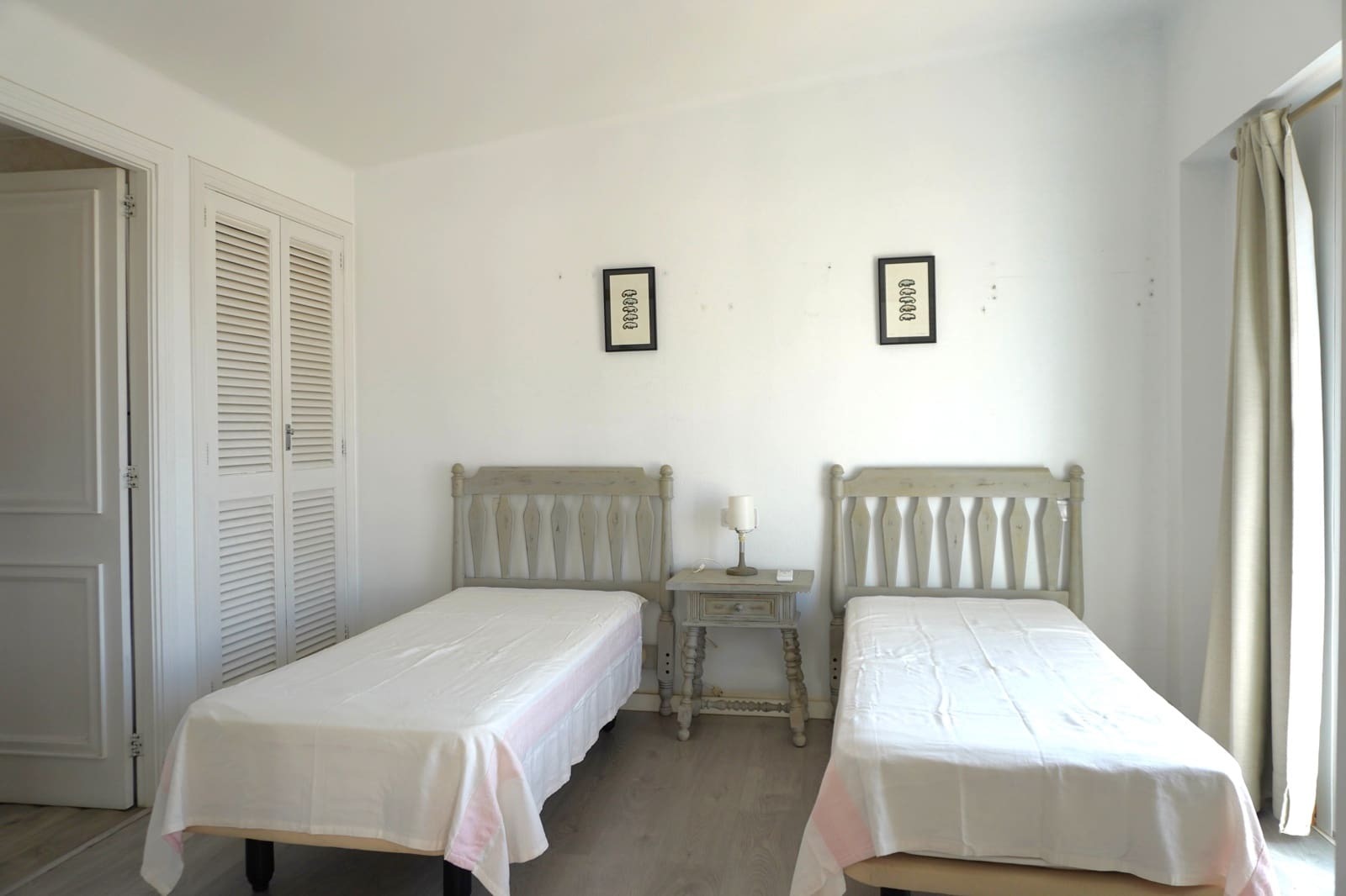 2 soverom Strandleiligheter til salgs i Palma de Mallorca med svømmebasseng garasje - € 595 000 (Ref: 8524788)