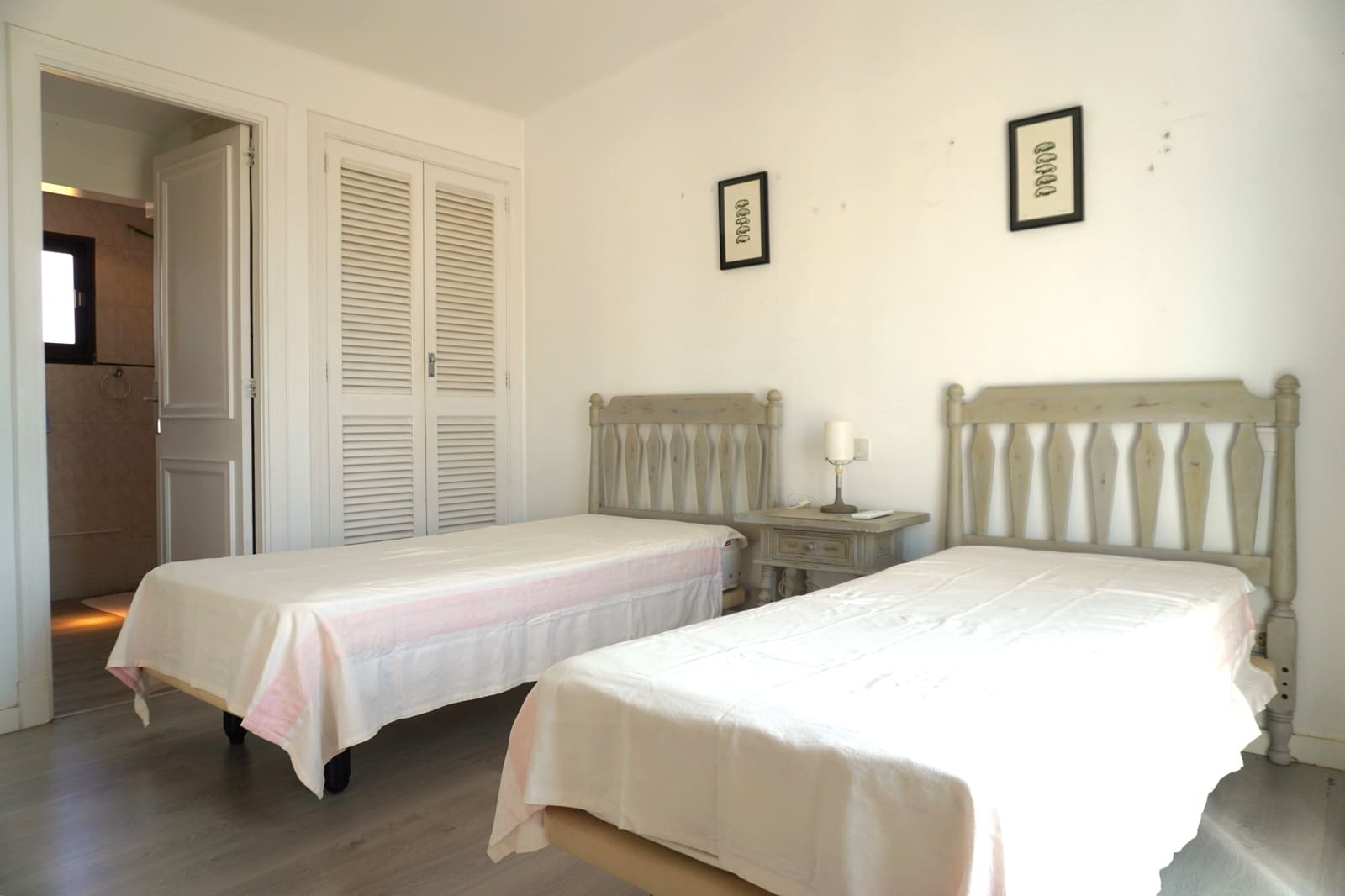 2 soverom Strandleiligheter til salgs i Palma de Mallorca med svømmebasseng garasje - € 595 000 (Ref: 8524788)