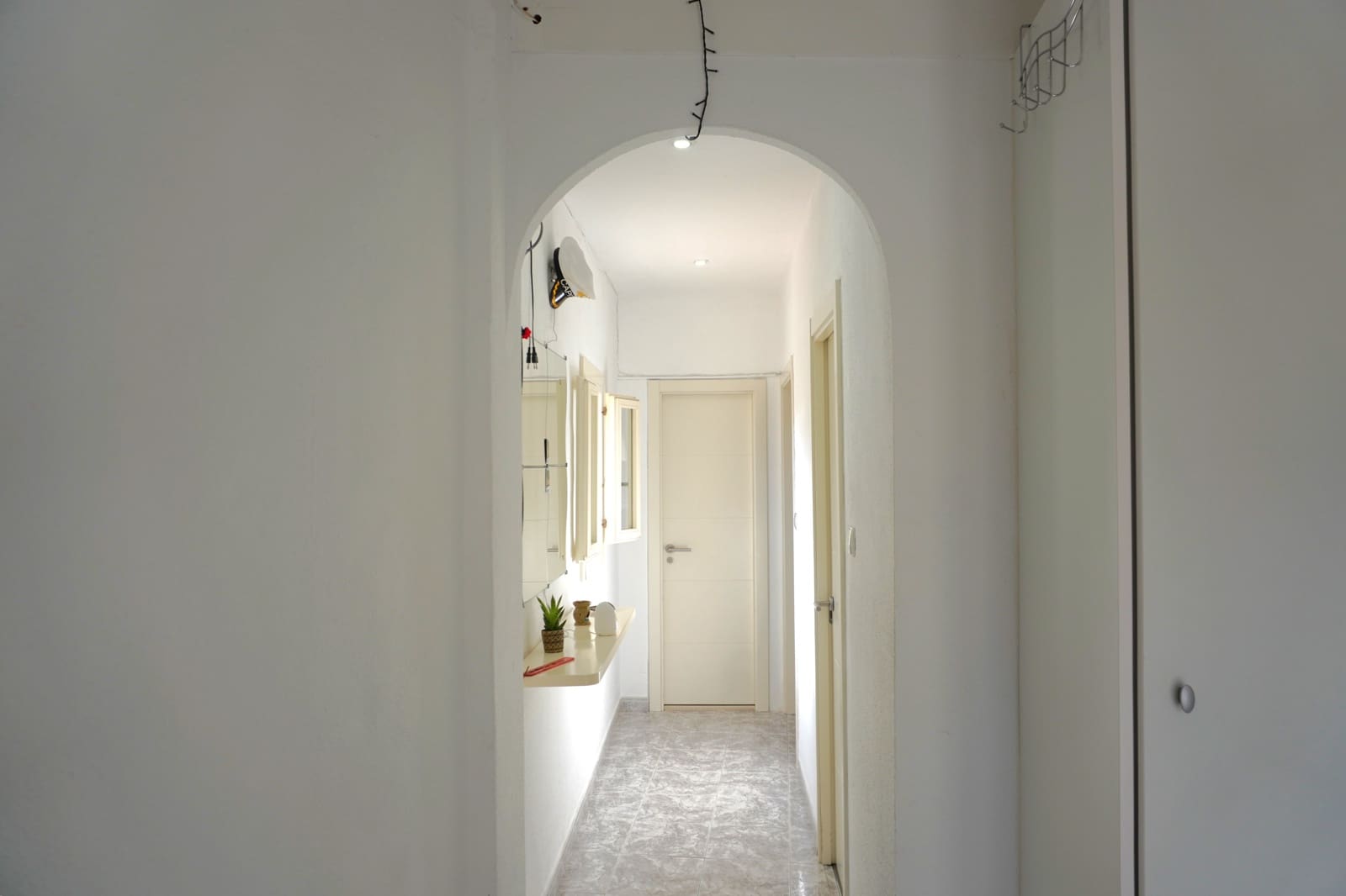 Penthouse for sale in Palma de Mallorca - € 349,000 (Ref: 8829491)