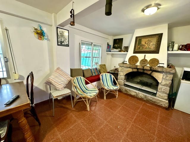 4 Zimmer Villa zu verkaufen in El Campello - 275.000 € (Ref: 10062525)
