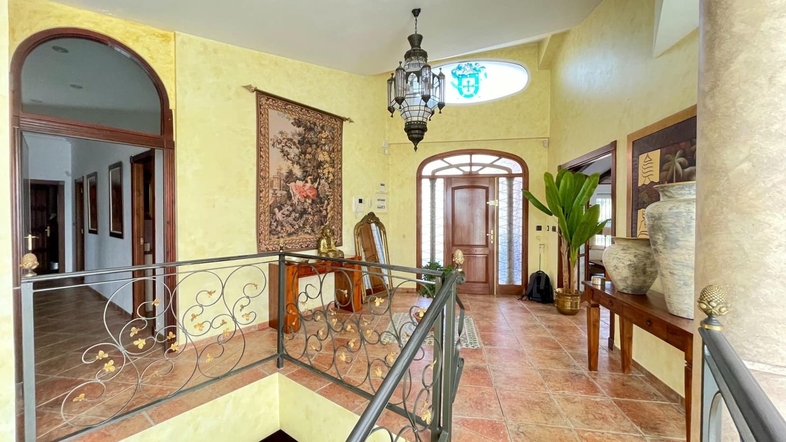 7 sypialnia Willa na sprzedaż w Sax z basenem garażem - 449 000 € (Ref: 10062526)