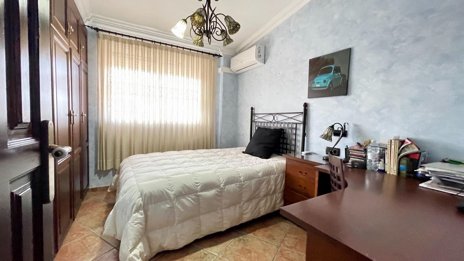 7 sypialnia Willa na sprzedaż w Sax z basenem garażem - 449 000 € (Ref: 10062526)