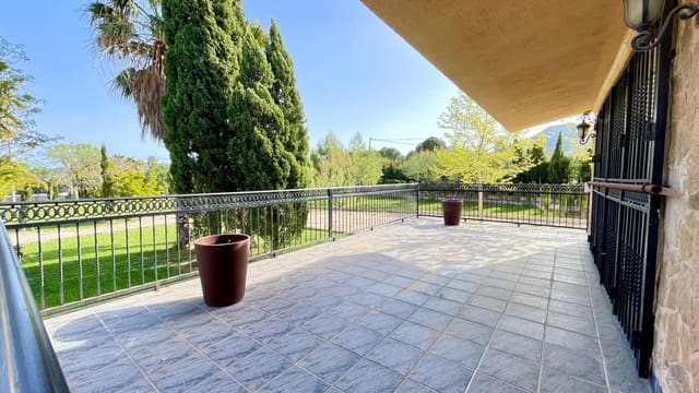 7 sypialnia Willa na sprzedaż w Sax z basenem garażem - 449 000 € (Ref: 10062526)