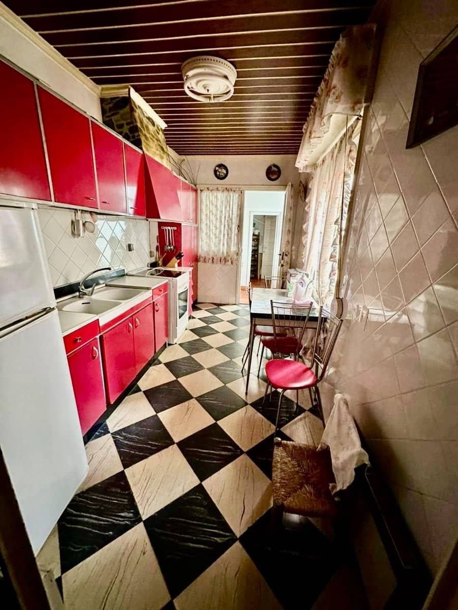6 chambre Maison de Ville à vendre à Elda - 250 000 € (Ref: 10062531)