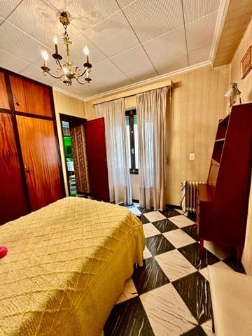 6 chambre Maison de Ville à vendre à Elda - 250 000 € (Ref: 10062531)