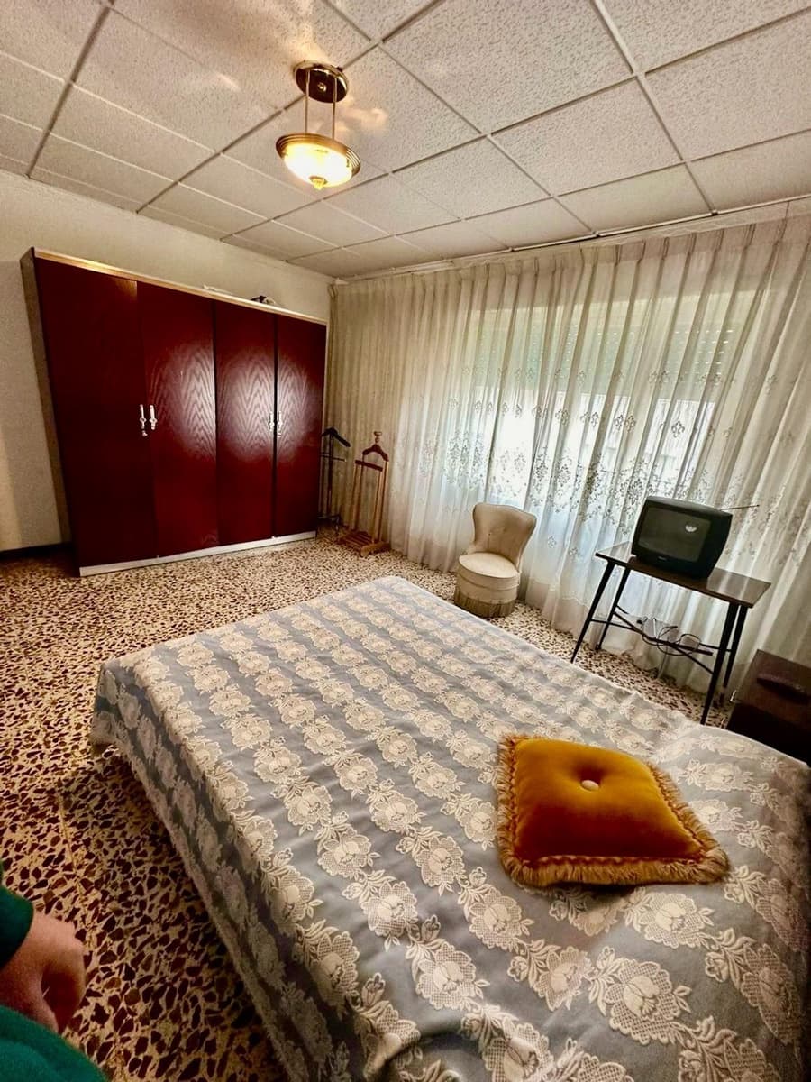 6 chambre Maison de Ville à vendre à Elda - 250 000 € (Ref: 10062531)